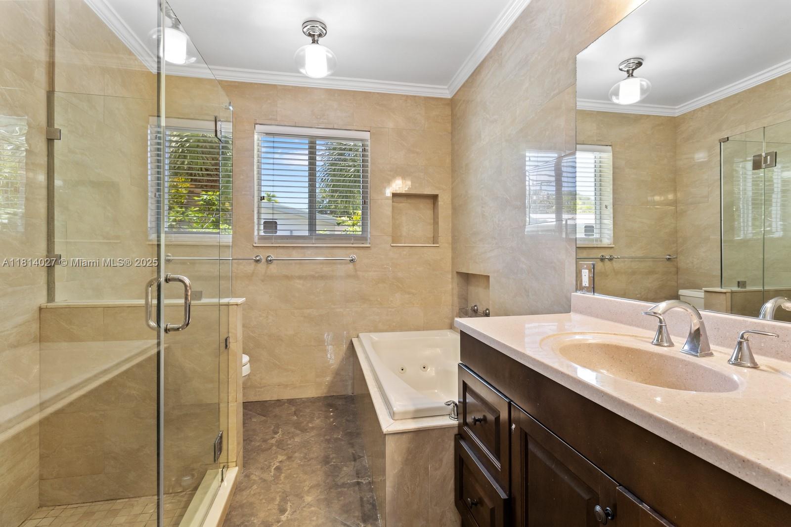 BAY HEIGHTS 1ST ADDN - Residential Lease