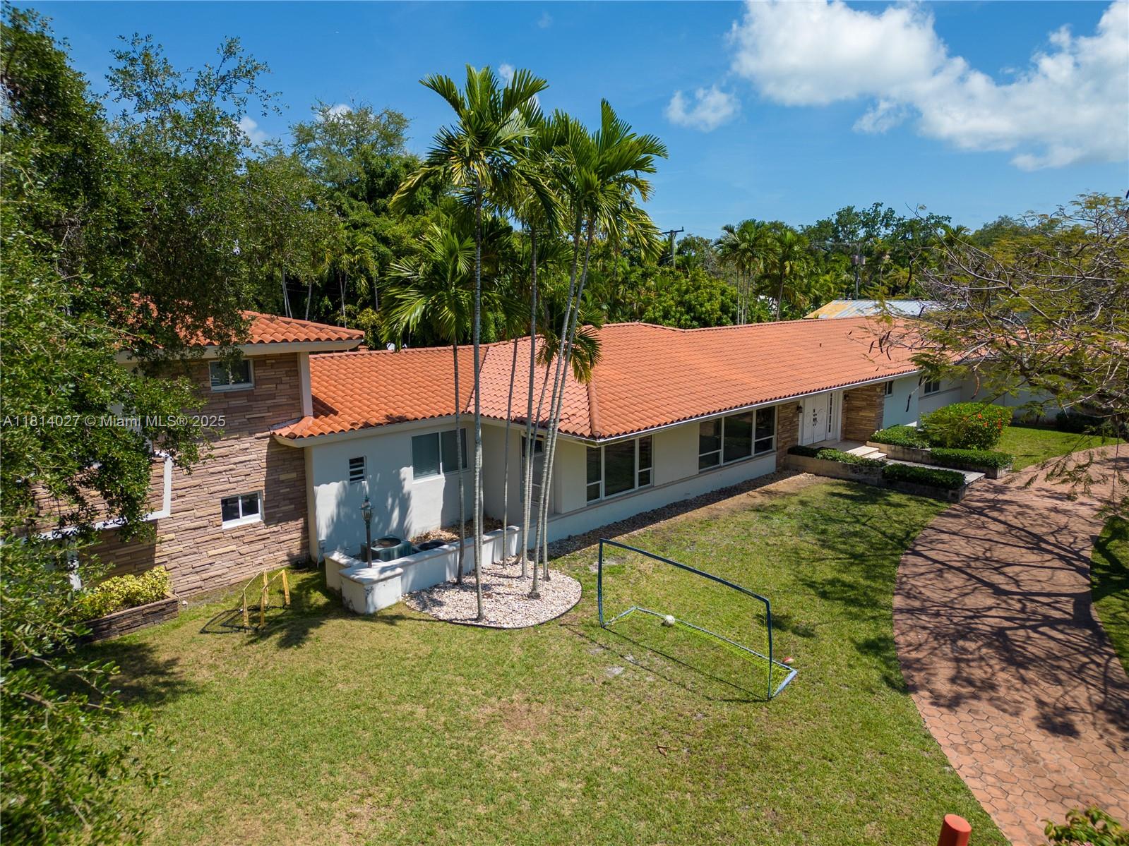 BAY HEIGHTS 1ST ADDN - Residential Lease