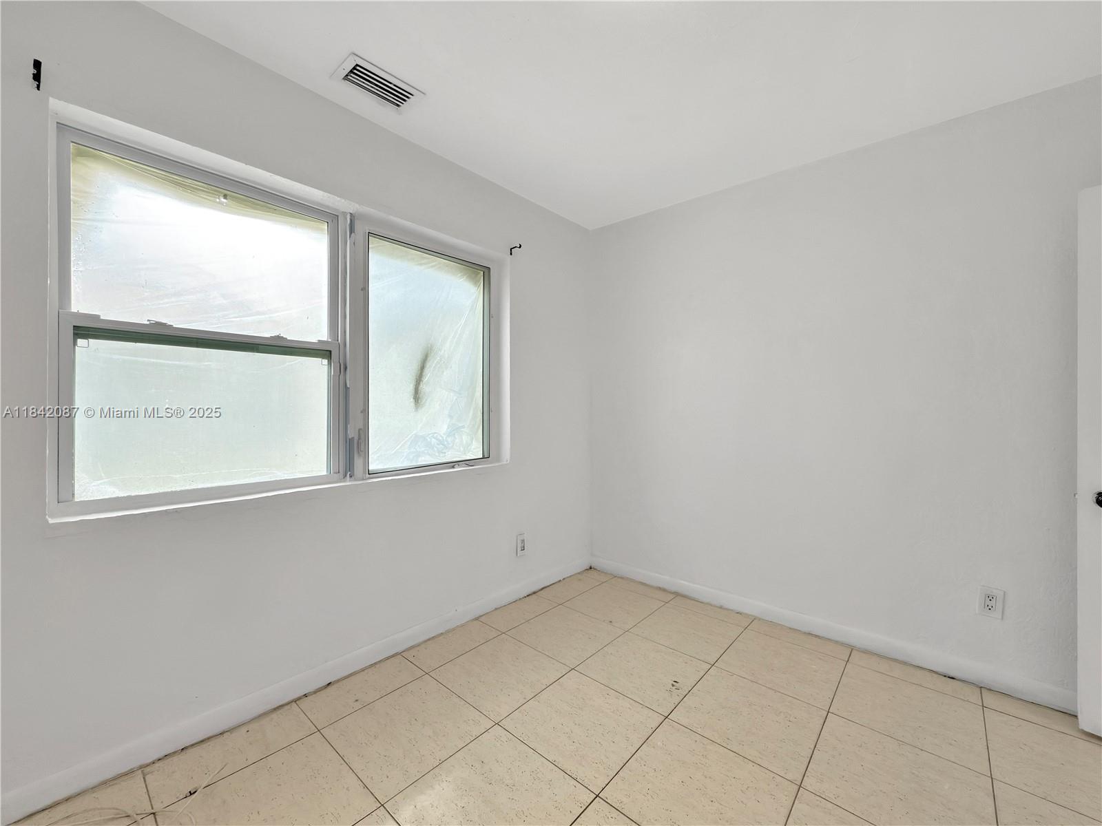 OHIO PARK - Residential Income