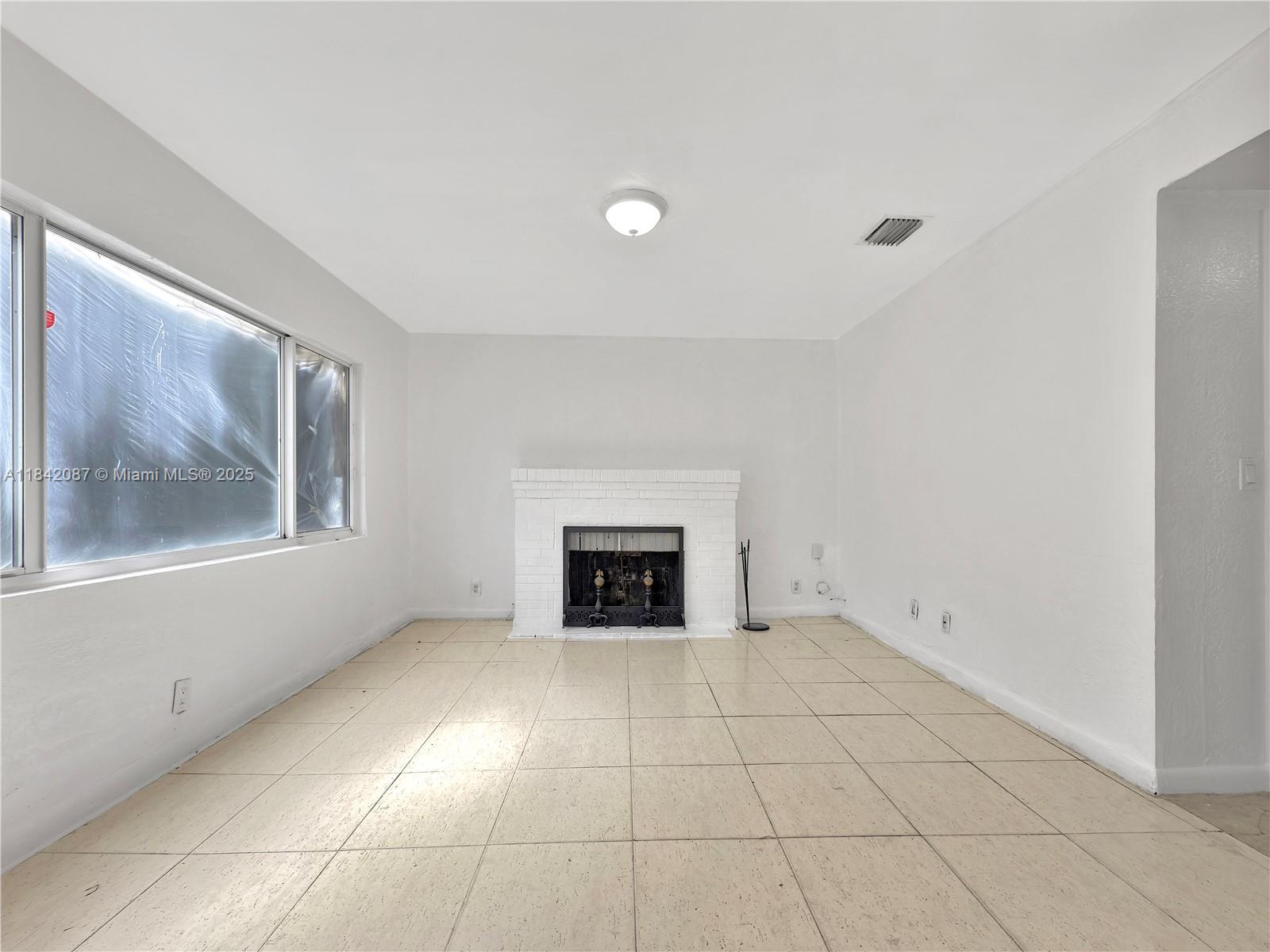 OHIO PARK - Residential Income