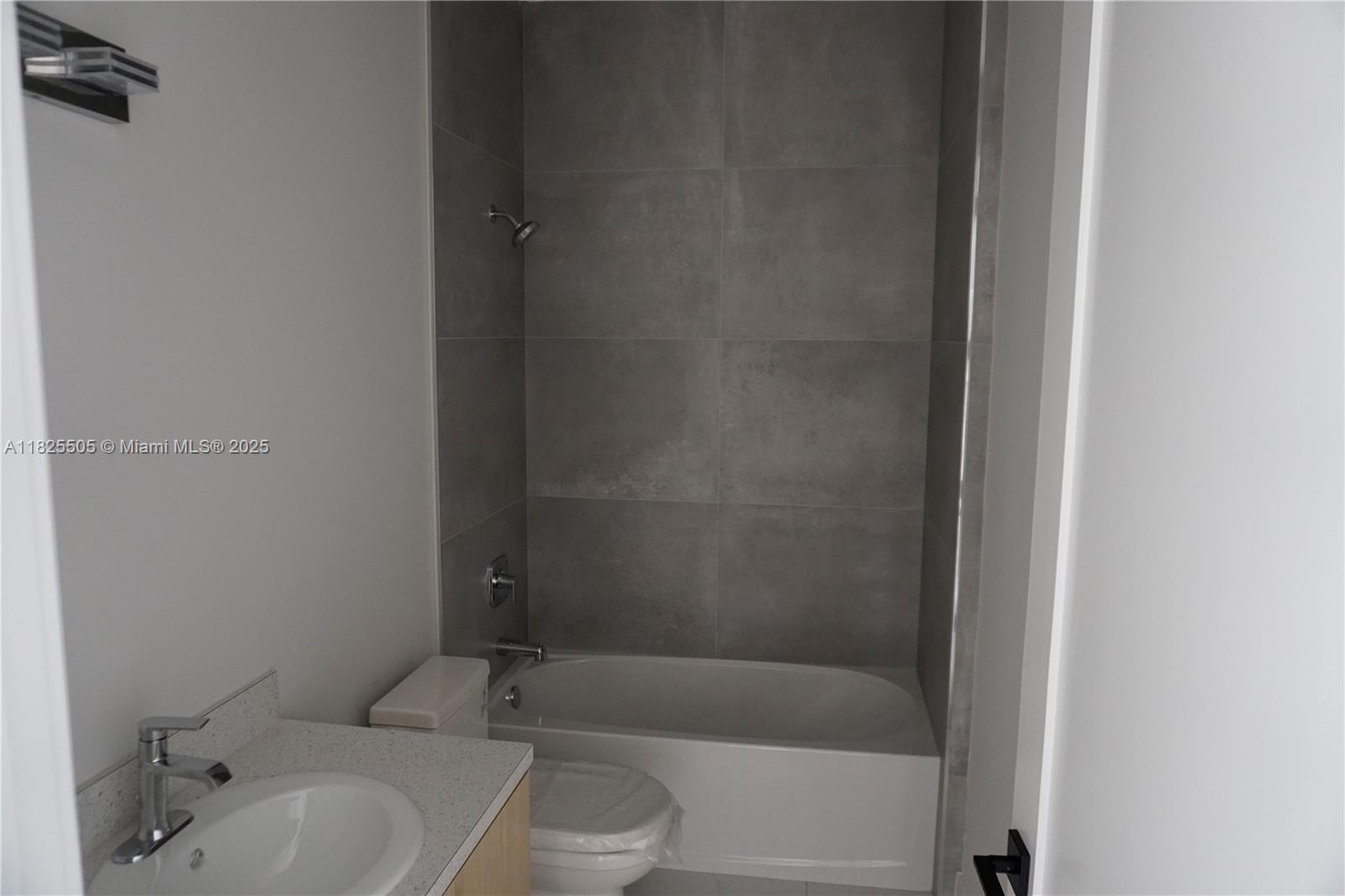 OAK SHIRE HOMES - Residential