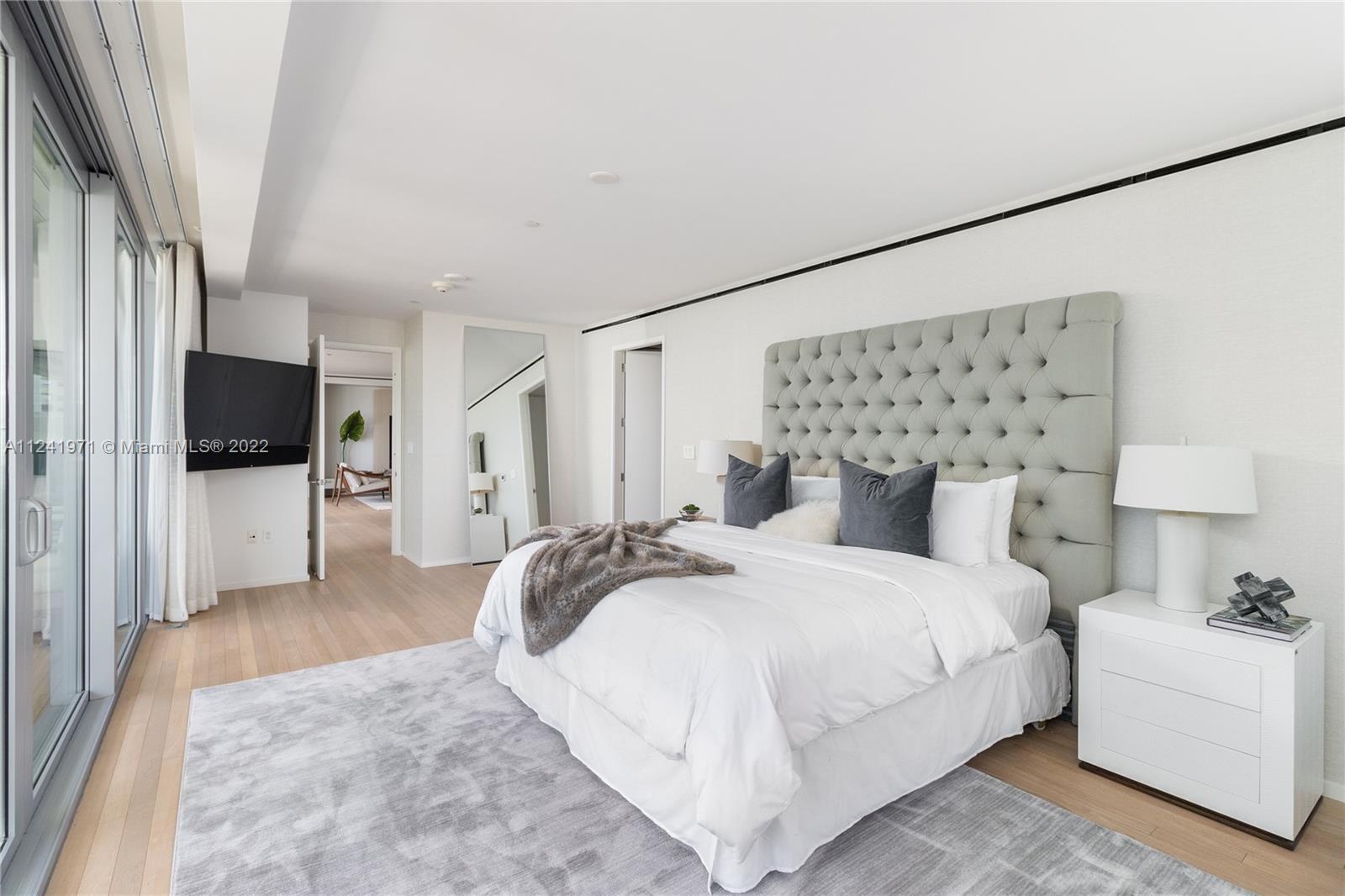 2901 COLLINS CONDO - Residential
