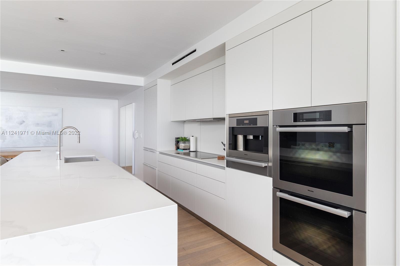 2901 COLLINS CONDO - Residential