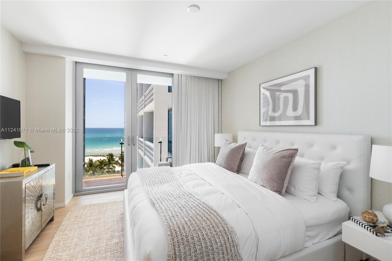 2901 COLLINS CONDO - Residential