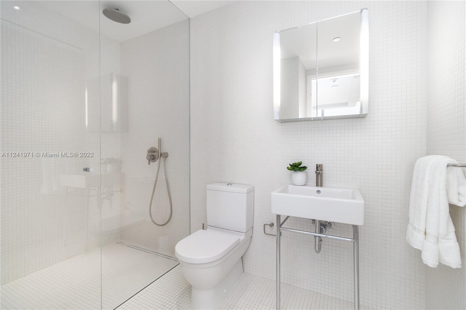 2901 COLLINS CONDO - Residential