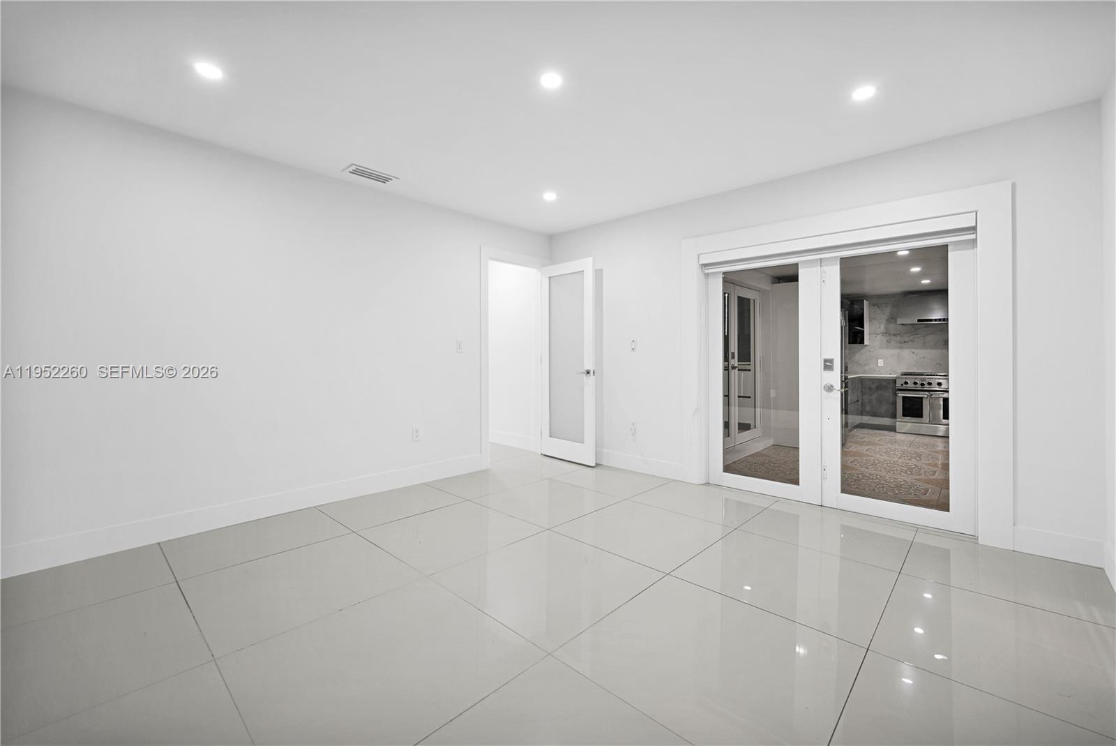 BIRD ESTATES - Residential