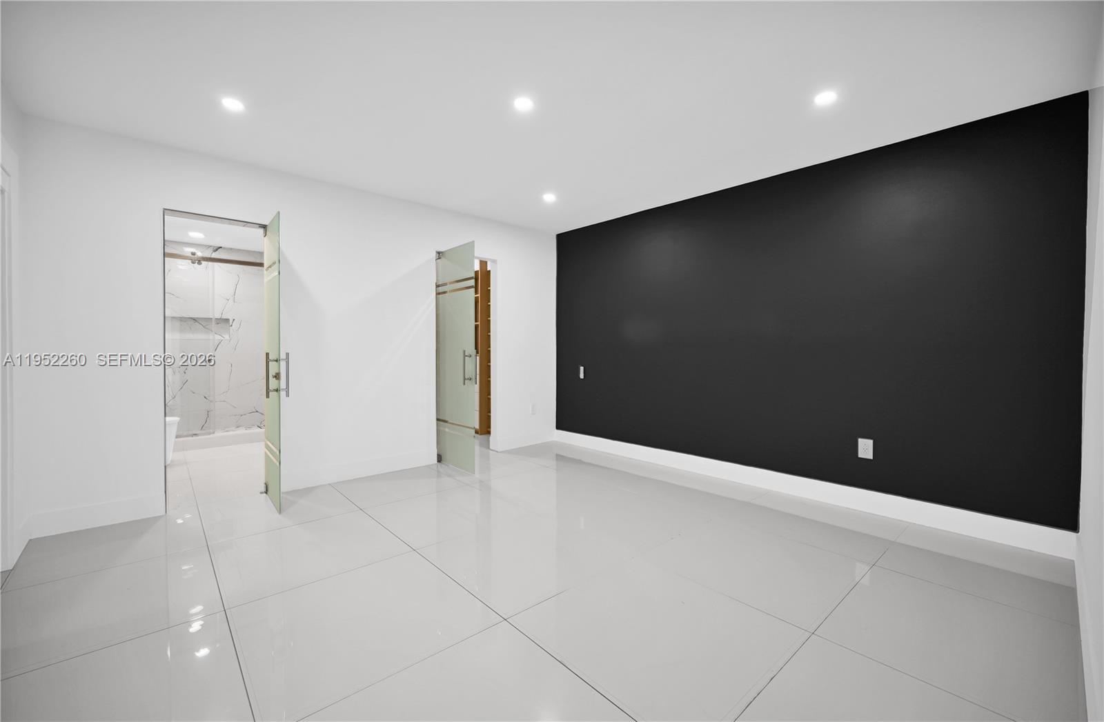 BIRD ESTATES - Residential