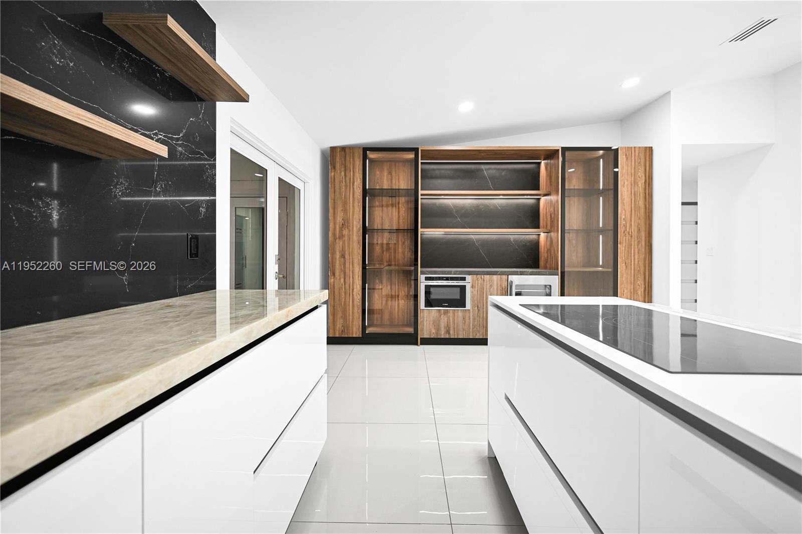 BIRD ESTATES - Residential