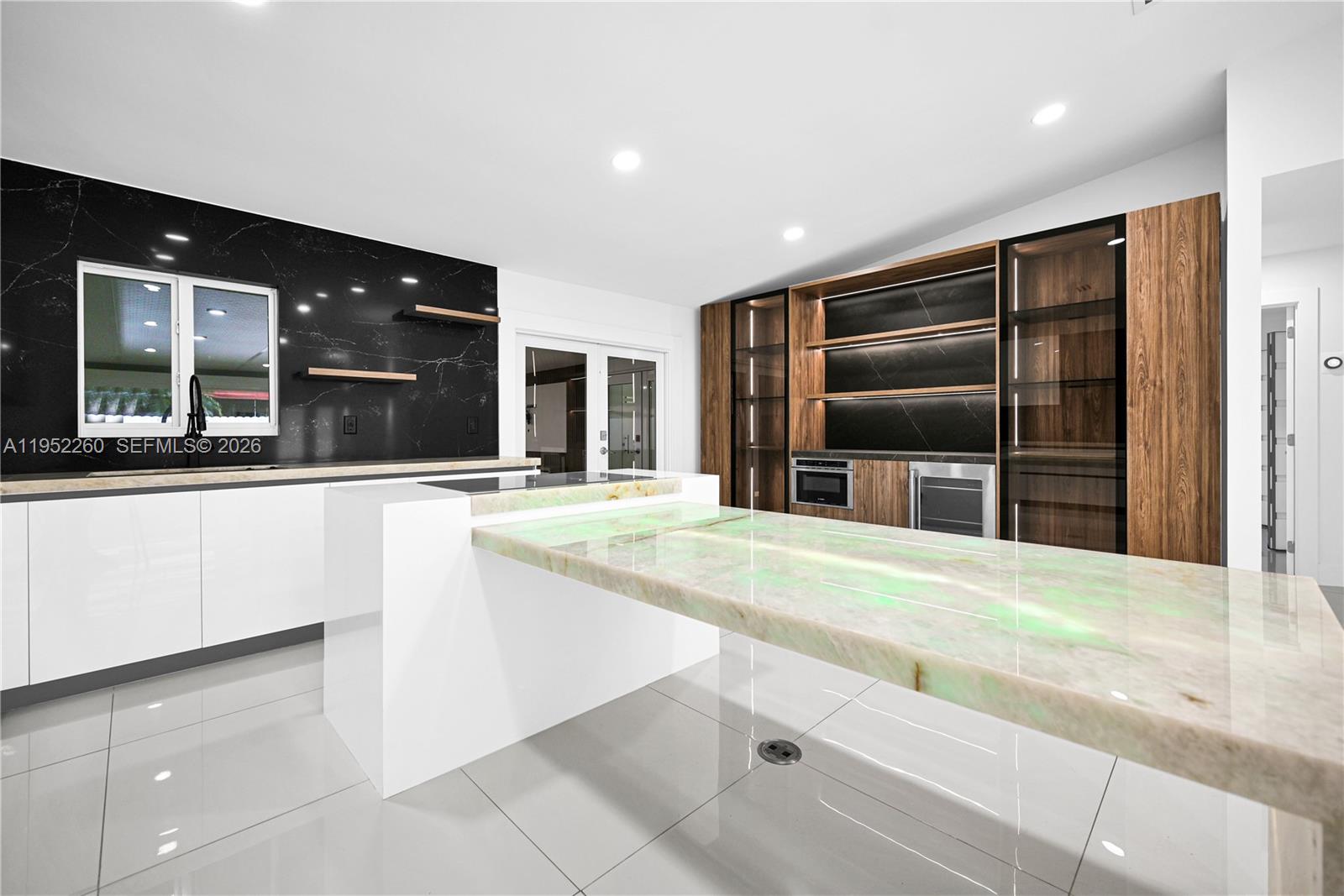 BIRD ESTATES - Residential