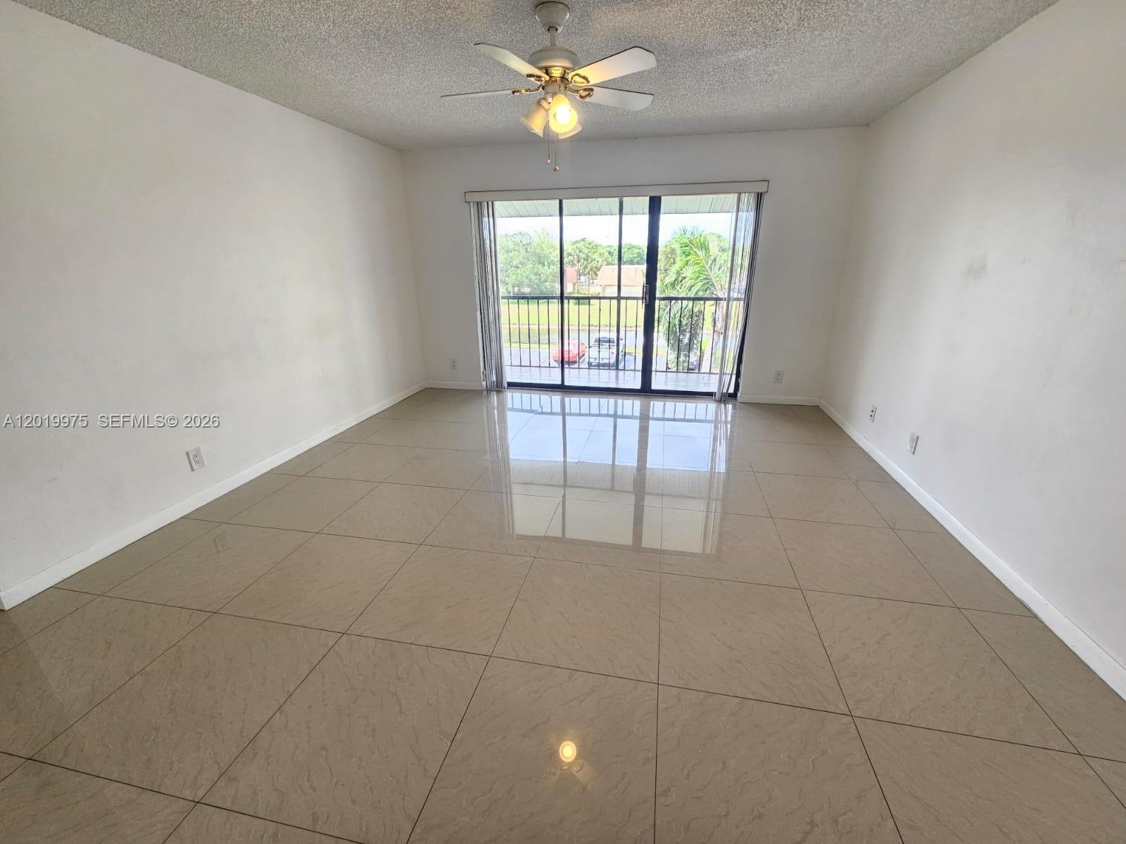 PALM CLUB VILLAGE II COND - Residential