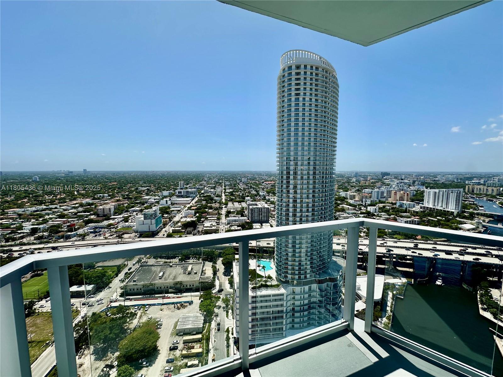 Rental Property at 185 Sw 7th St 3901, Miami, Broward County, Florida - Bedrooms: 2 
Bathrooms: 3  - $3,450 MO.