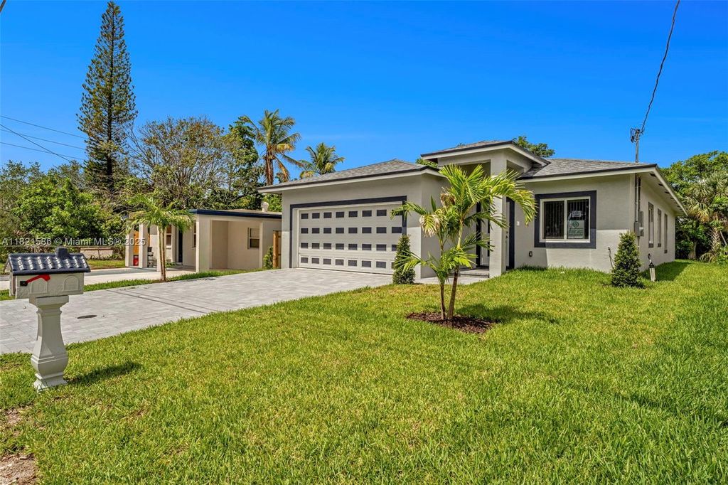 Photo of 363 SW 1st Ter, Deerfield Beach, FL 33441 (MLS # A11821586)