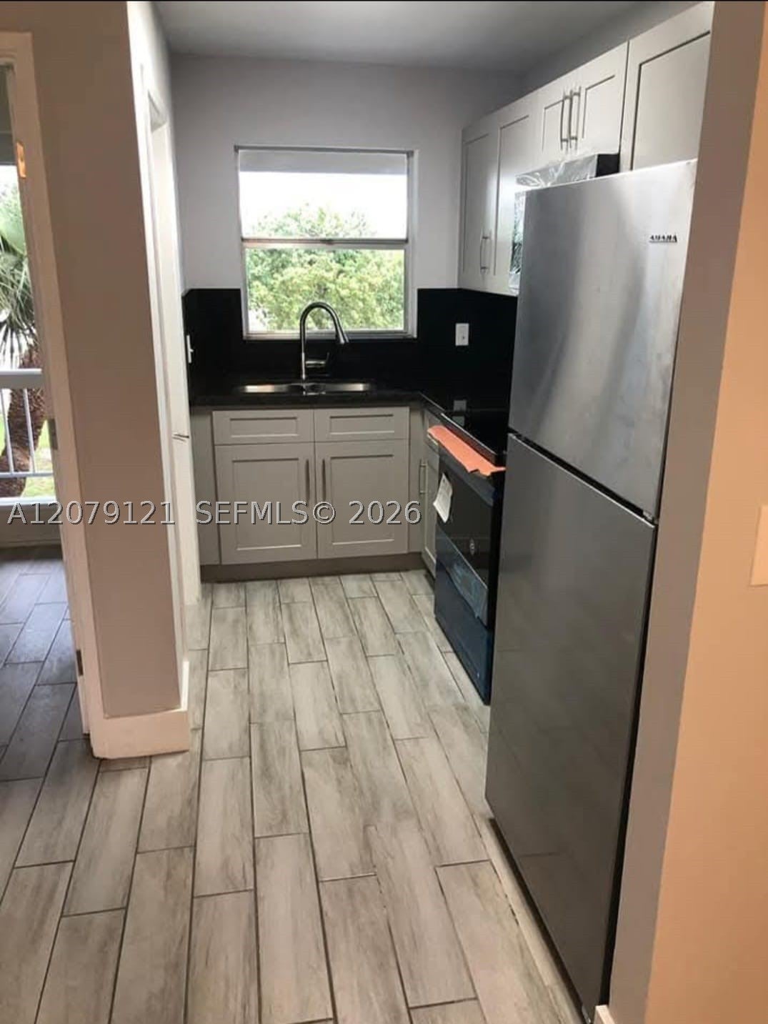 250 Layne Blvd 307
