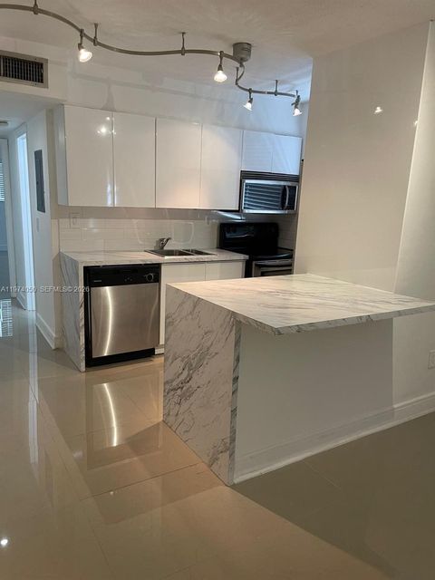 1120 102nd St 8 Bay Harbor Islands FL 33154