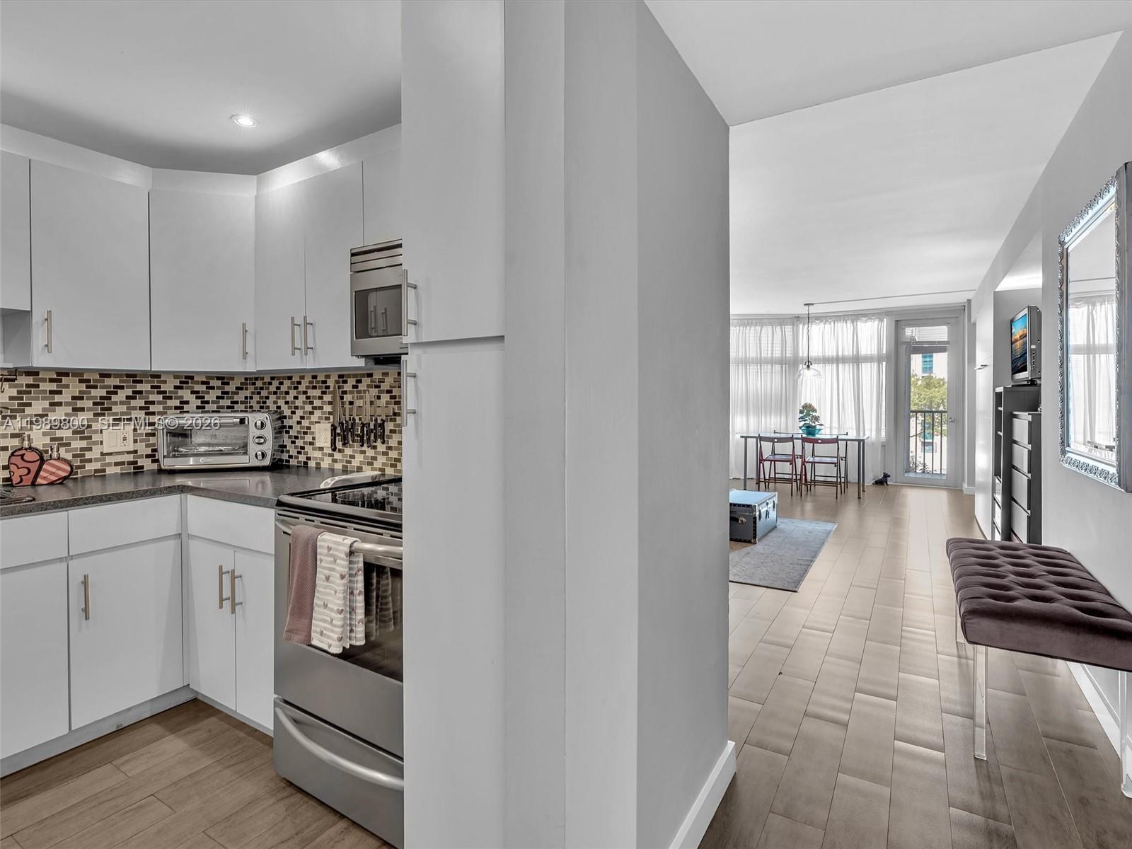 3375 N Country Club Dr 208