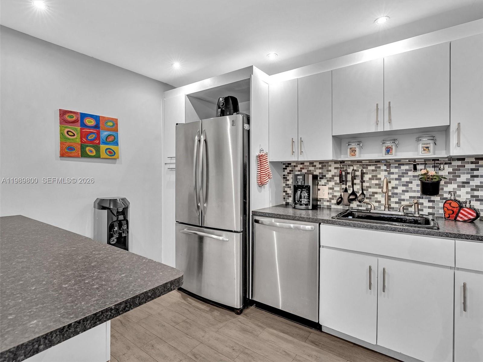 3375 N Country Club Dr 208