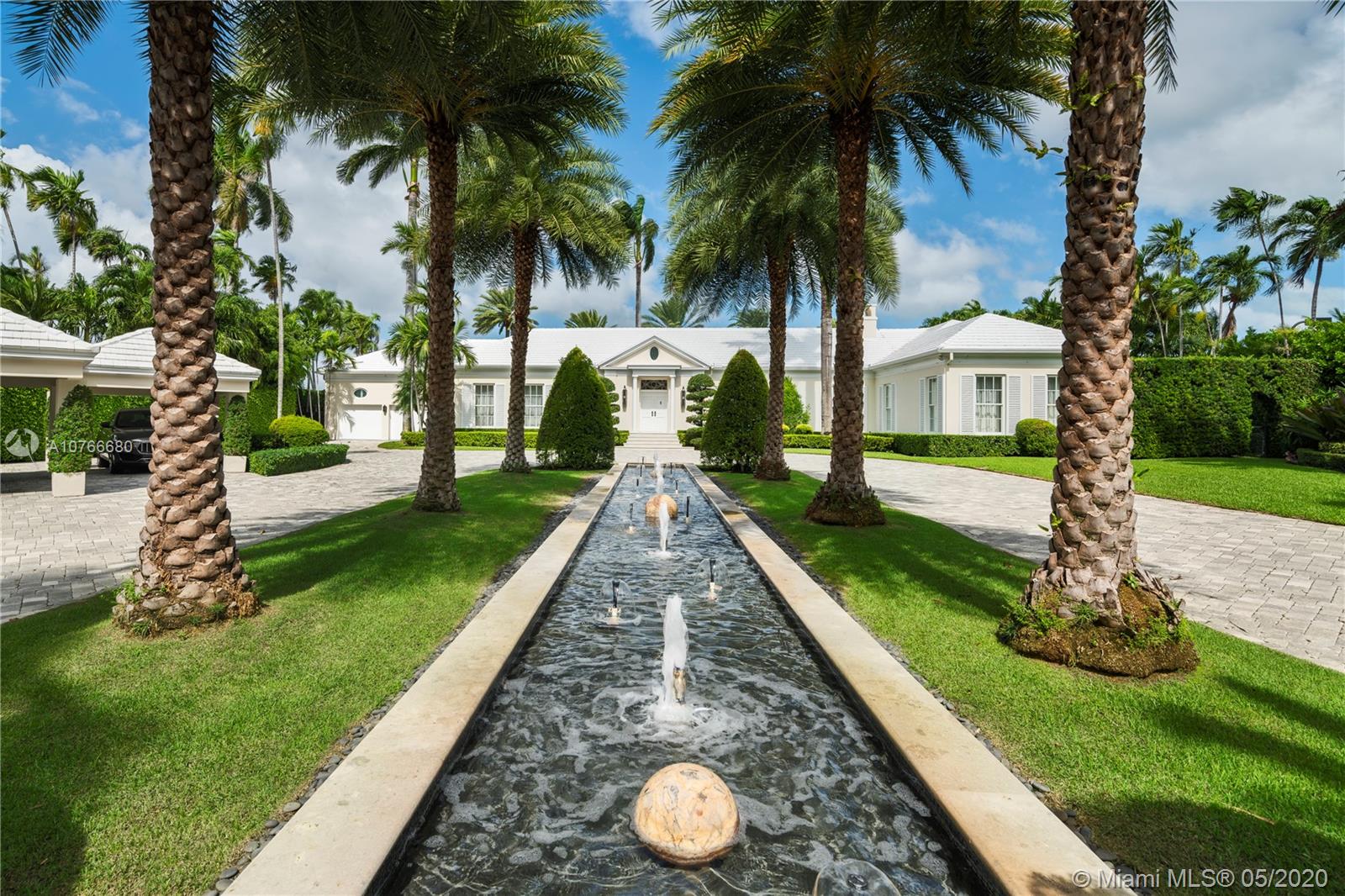 SUNSET ISLANDS-ISLAND NO - Residential