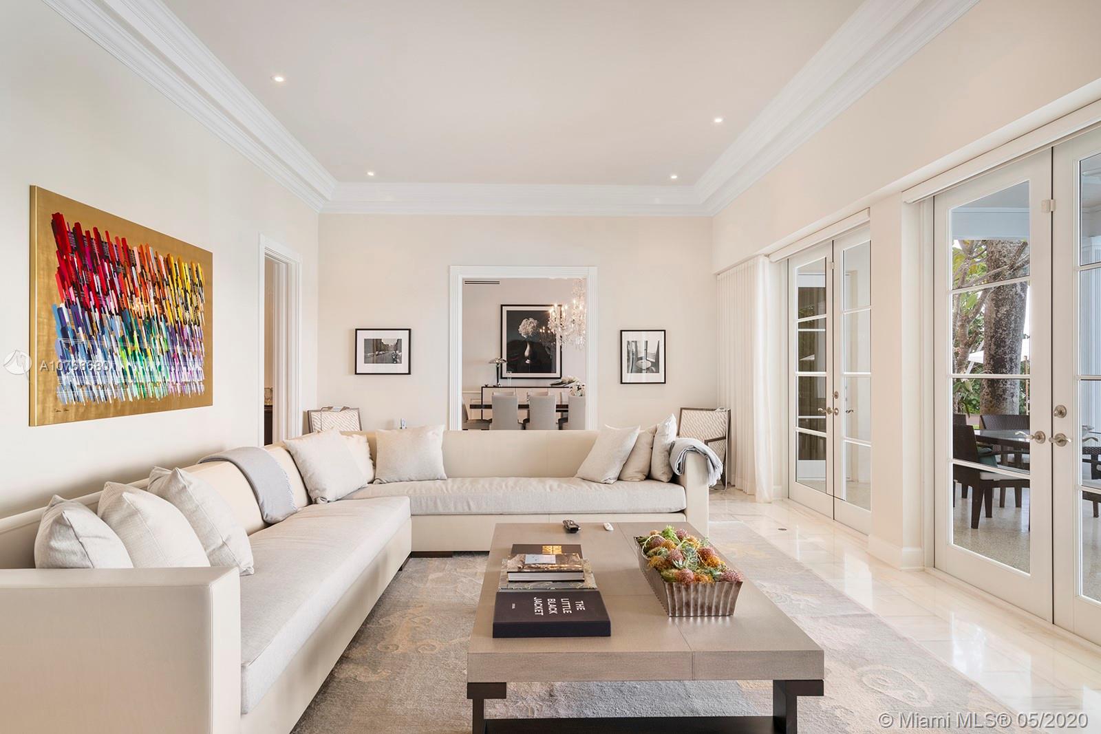 SUNSET ISLANDS-ISLAND NO - Residential