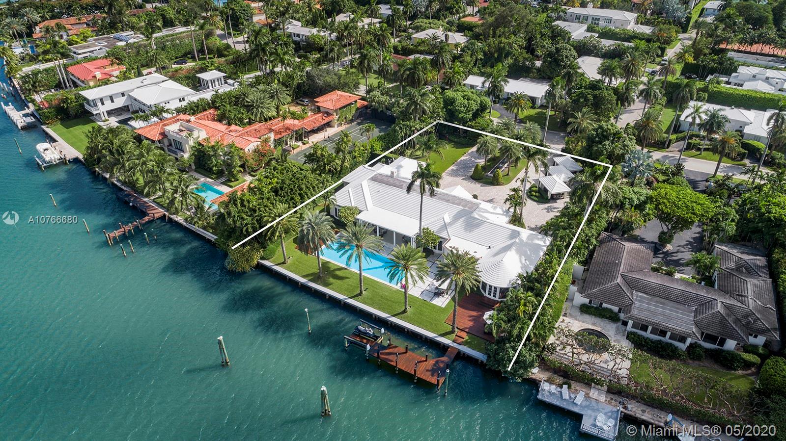 SUNSET ISLANDS-ISLAND NO - Residential