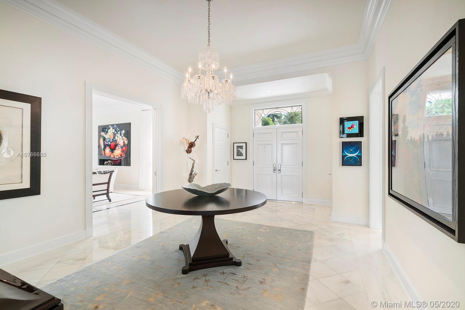 SUNSET ISLANDS-ISLAND NO - Residential