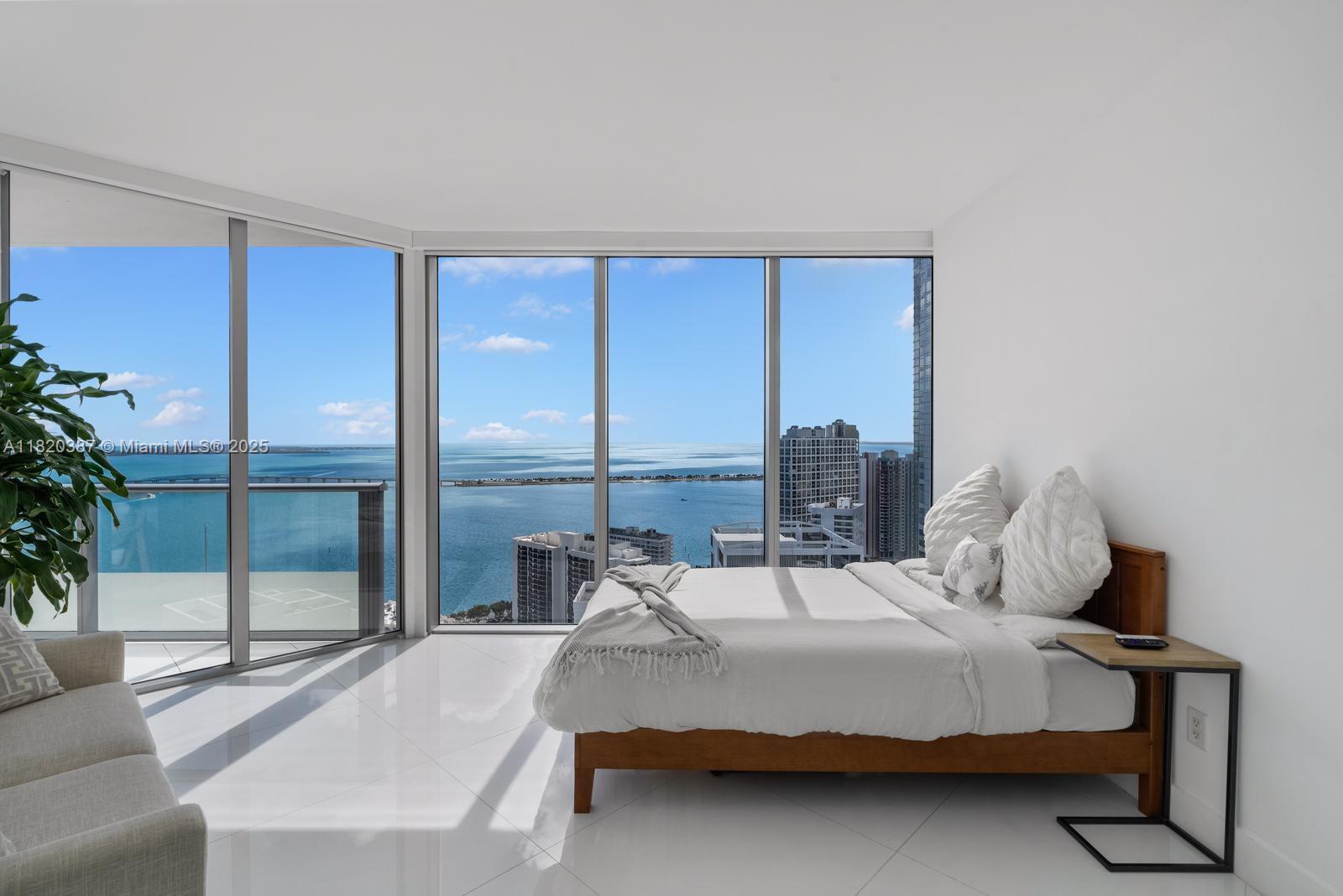 Rental Property at 1300 Brickell Bay Dr 3602, Miami, Broward County, Florida - Bedrooms: 3 
Bathrooms: 3  - $8,400 MO.