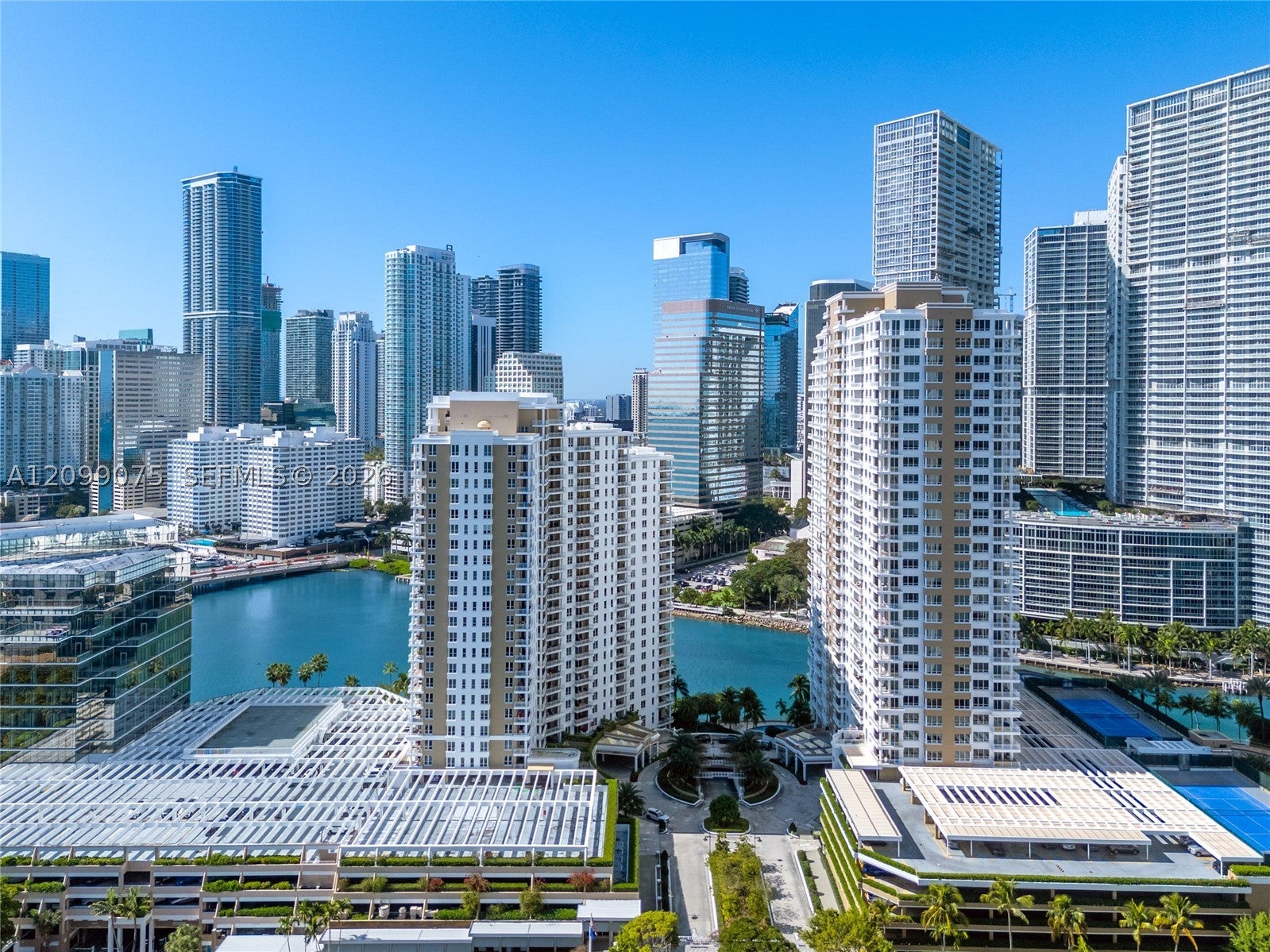 701 Brickell Key Blvd 1004