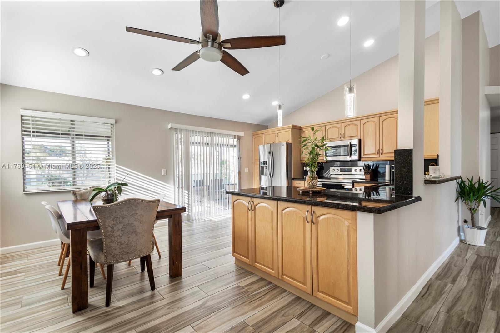 COUNTRY PARK AT BOCA RATO - Residential