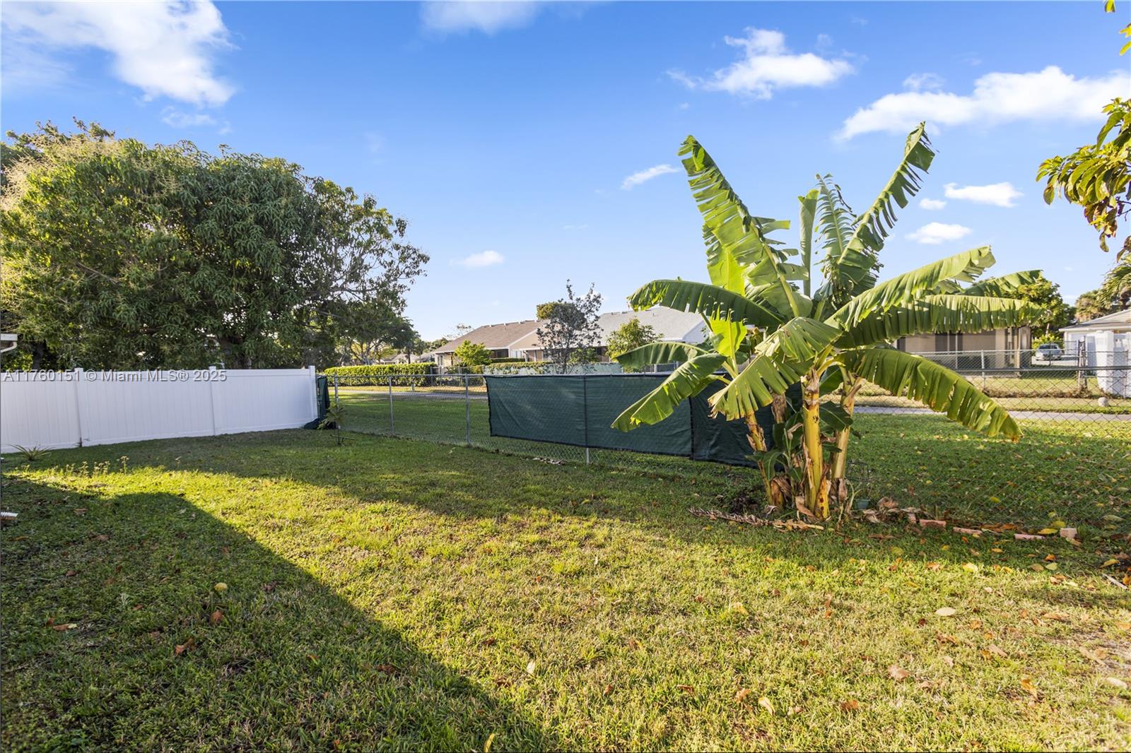 COUNTRY PARK AT BOCA RATO - Residential