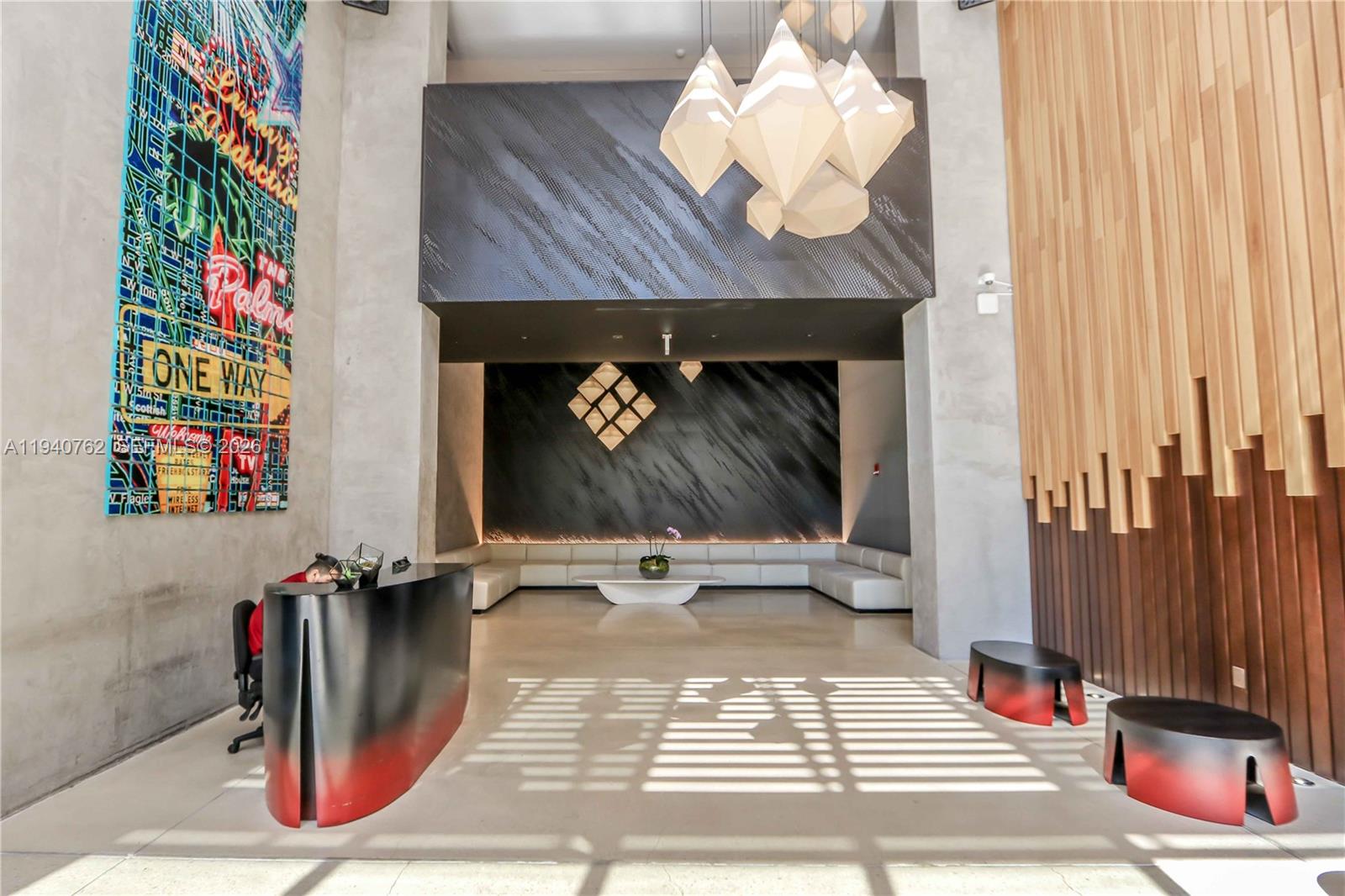 CENTRO CONDO - Residential Lease