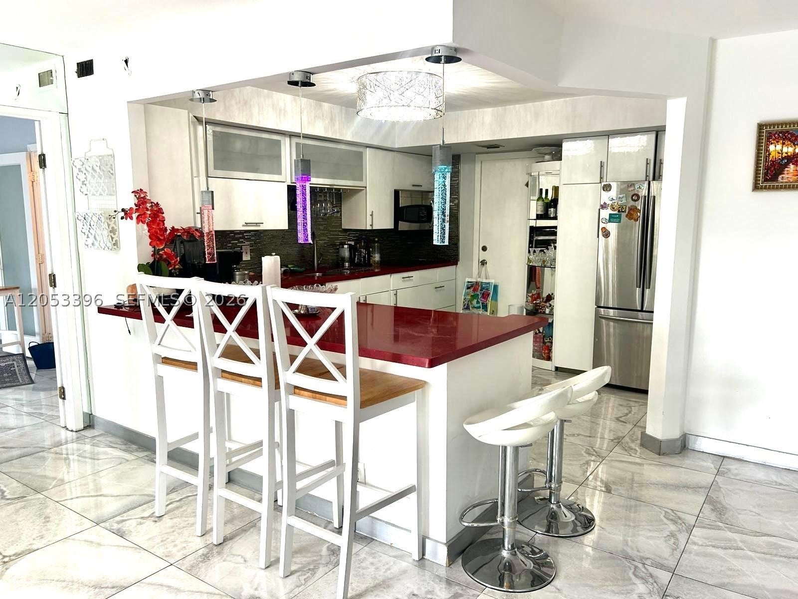 300 Diplomat Pkwy 301
