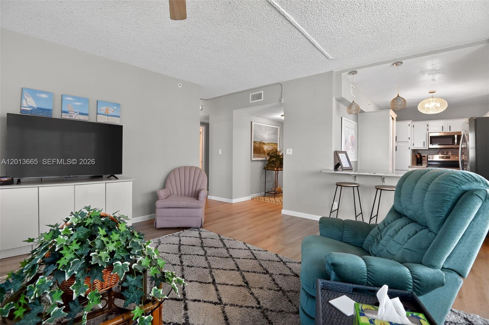 Sandpiper Towers Condo - Residential