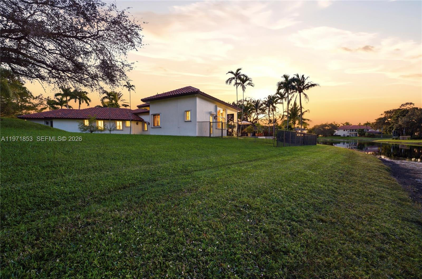 WINDMILL RANCH ESTATES - Residential