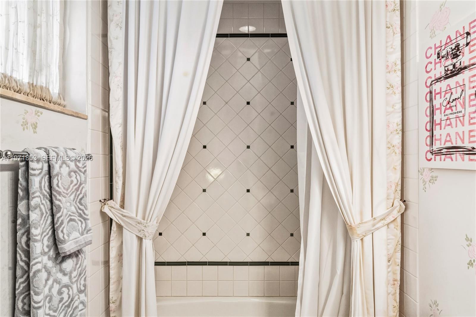 WINDMILL RANCH ESTATES - Residential