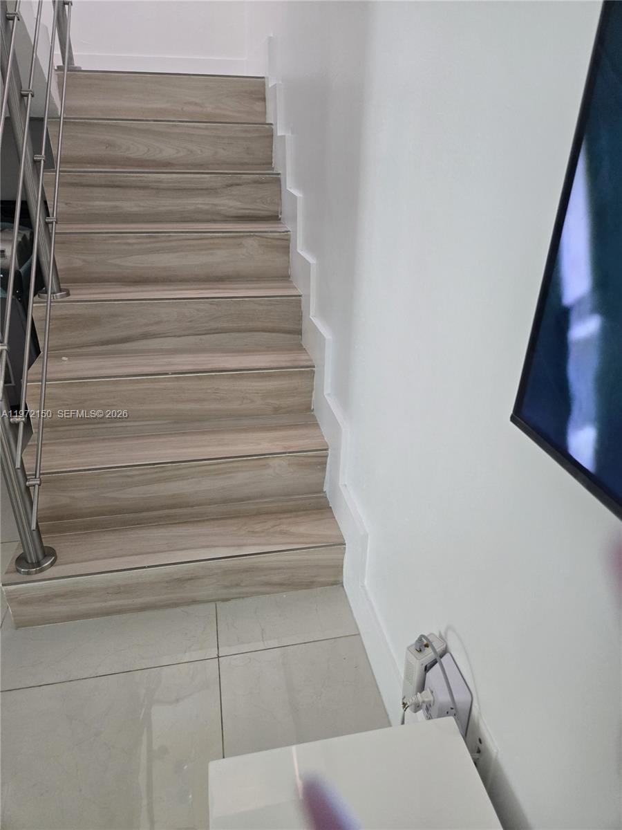 MANGO HILL REPLAT - Residential