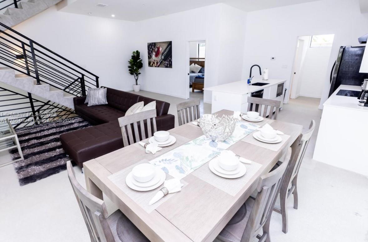 MIMO HOUSE CONDO - Residential