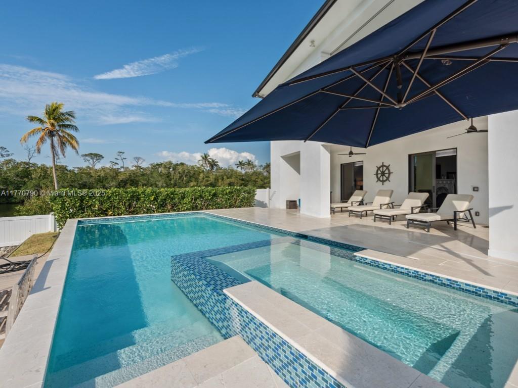 Rainbow Cove - Residential