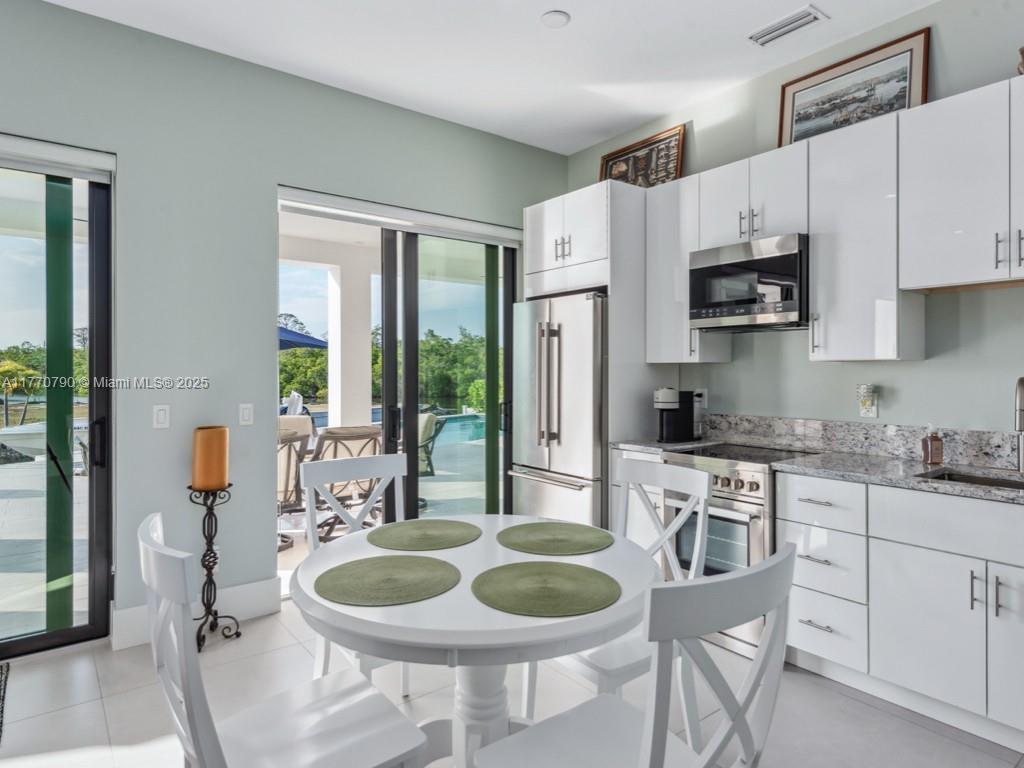 Rainbow Cove - Residential