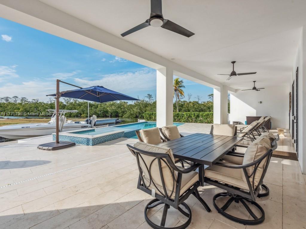 Rainbow Cove - Residential