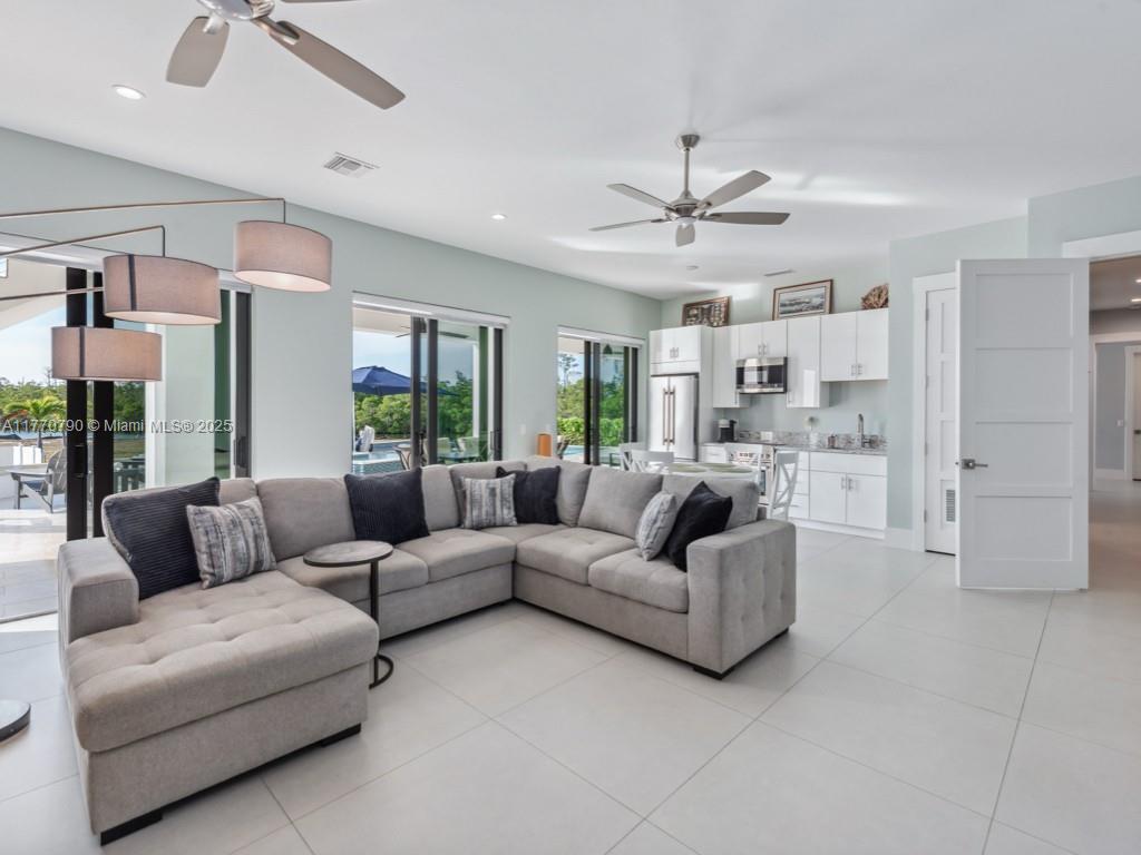 Rainbow Cove - Residential
