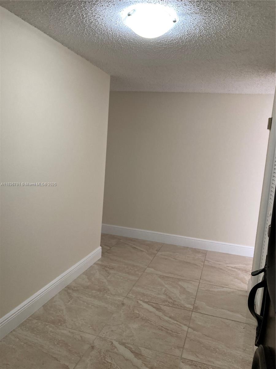 13951 Kendale Lakes Cir 604-A