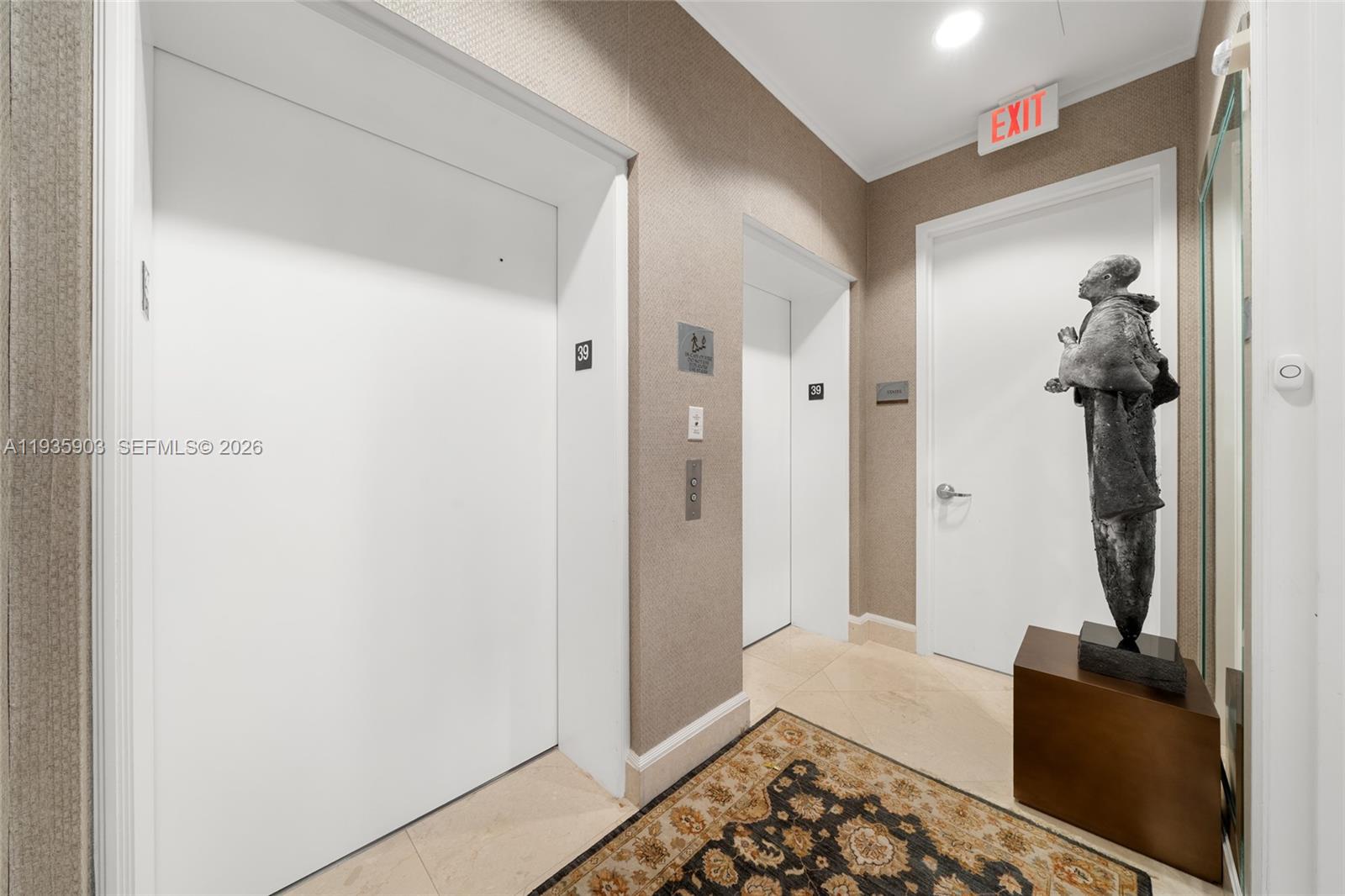 TDR TOWER I CONDO - Residential