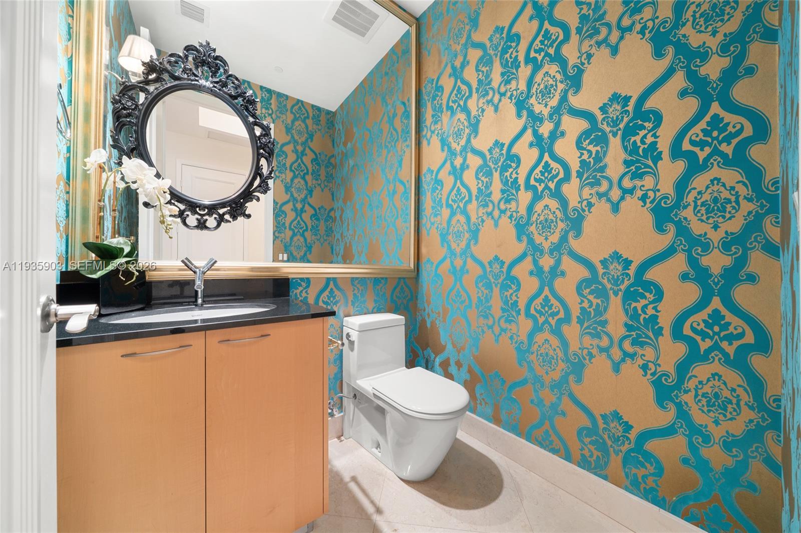 TDR TOWER I CONDO - Residential