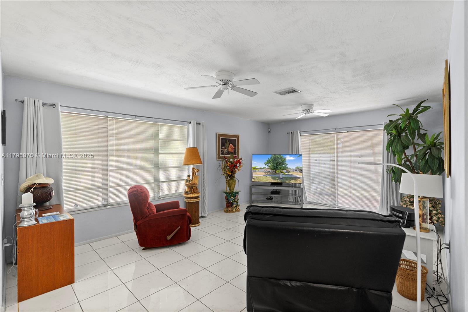 1320 SW 84th Ct