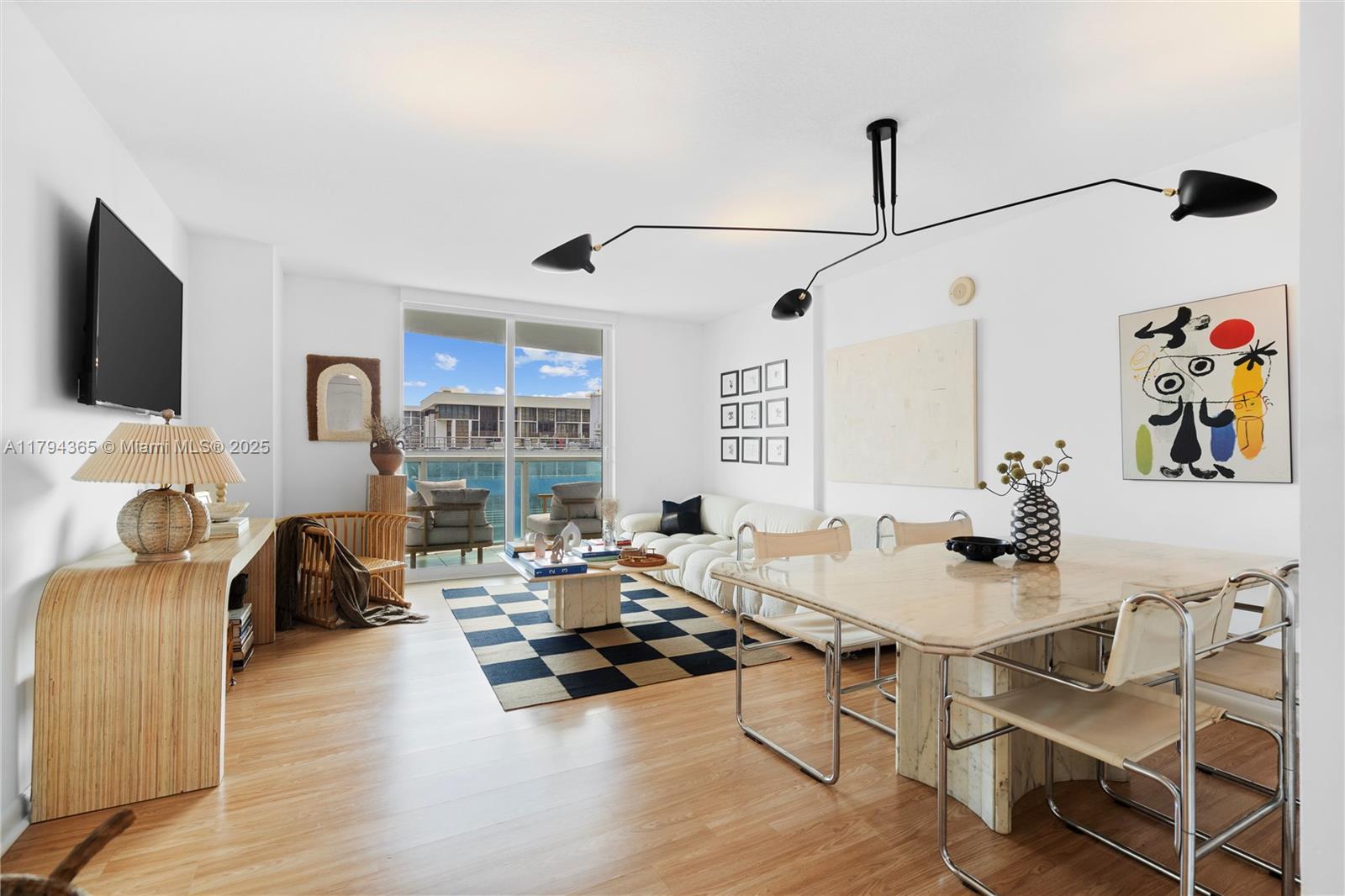 2101 Brickell Ave 1702