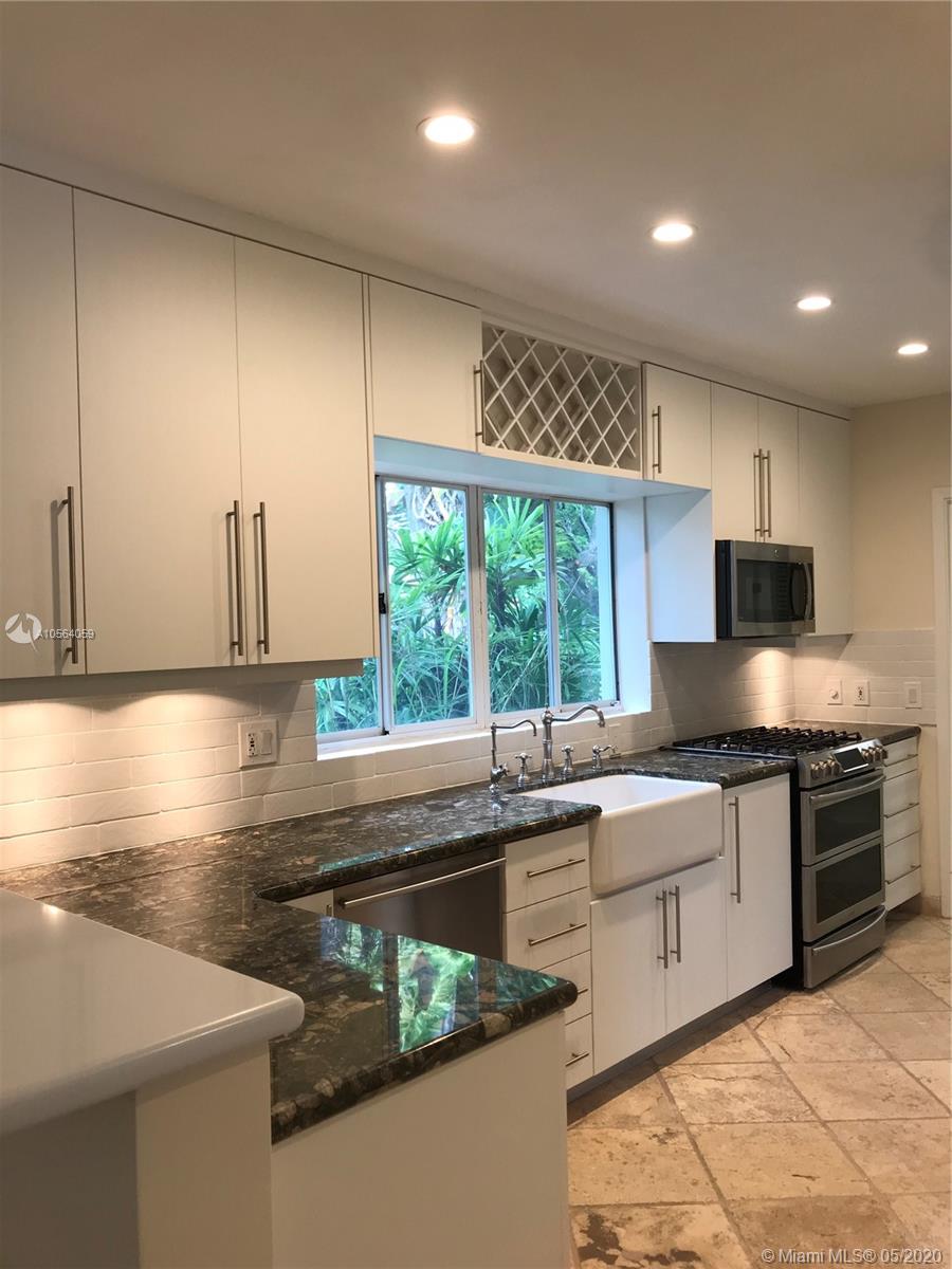 HOLIDAY COLONY - Residential