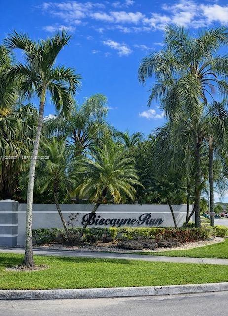 PRINCETONIAN BY THE PARK - Residential