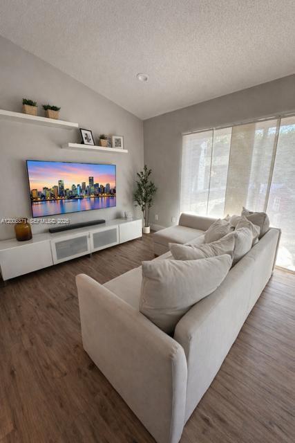 PRINCETONIAN BY THE PARK - Residential