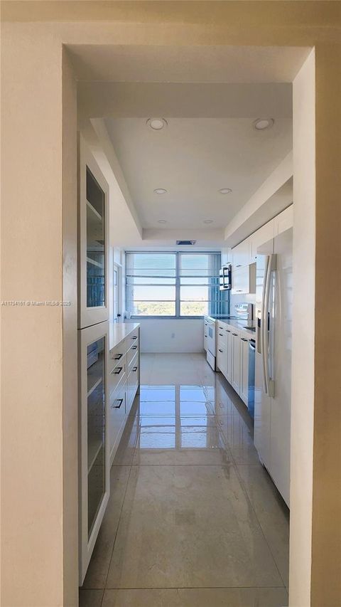 A home in Aventura
