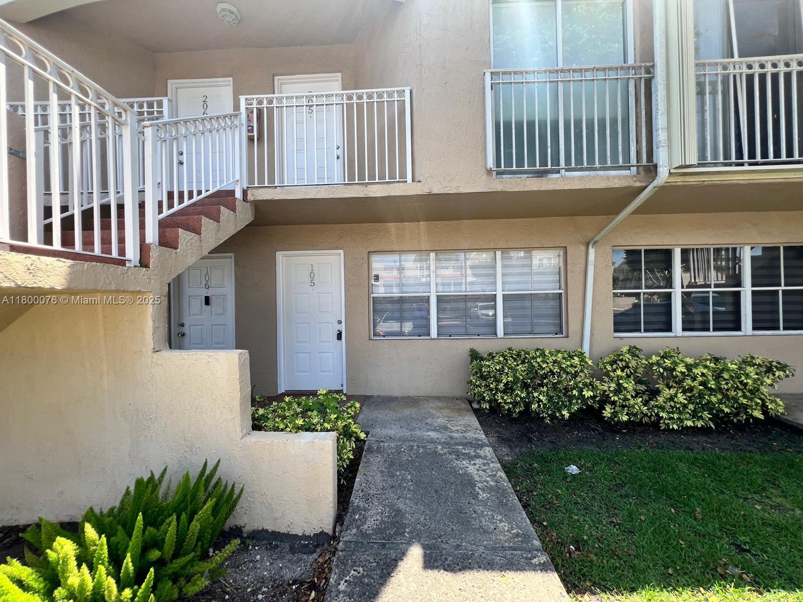 675 NW 85th Ct 8-105