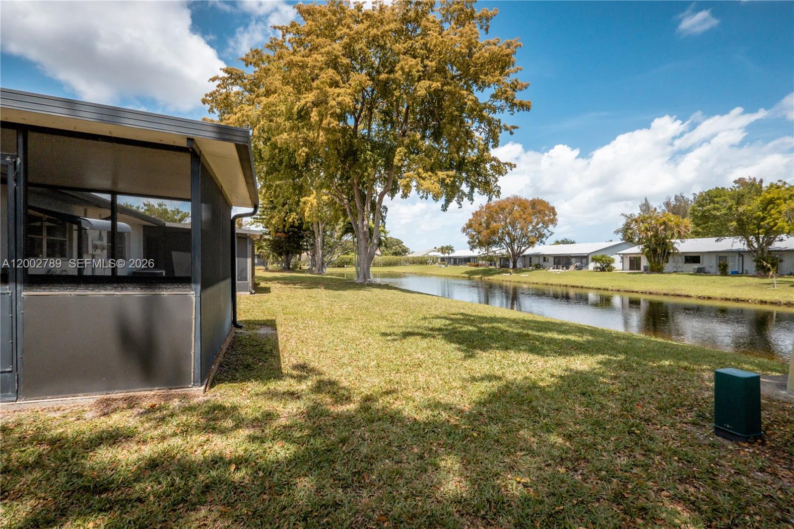 DELRAY VILLAS 3 - Residential